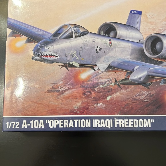 Academy A-10A “Operation Iraqi Freedom” Model Airplane - Picture 2 of 11